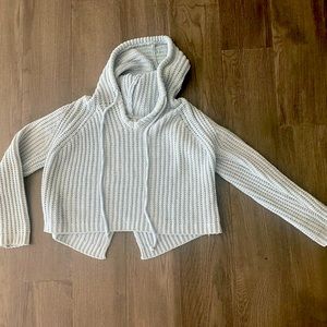 Miracle USA • Light Blue Cropped Knitted Sweater • Size S/M